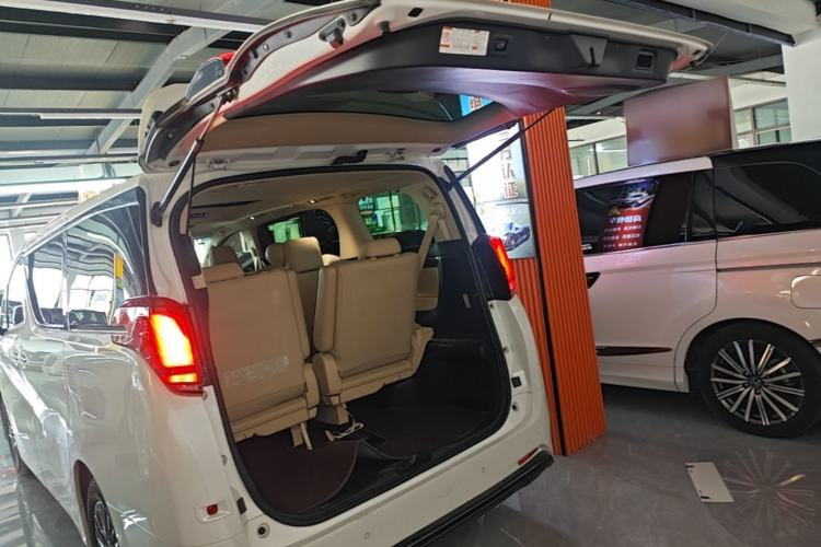 Used Toyota Alphard 2020 Dual-Engine 2.5L Prestige Edition Trunk