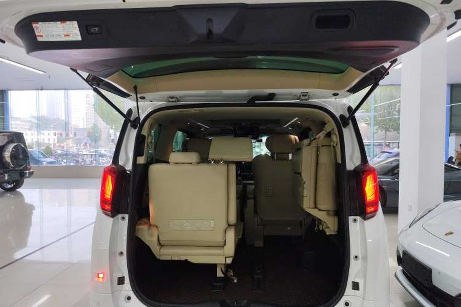 Used Toyota Alphard 2020 Dual-Engine 2.5L Prestige Edition Trunk