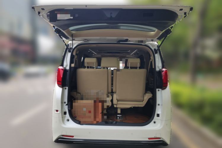 Used Toyota Alphard 2020 Dual-Engine 2.5L Luxury Edition Trunk