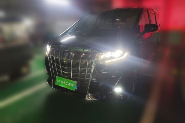 Ojetý Toyota Alphard 2021 Dual-Engine 2.5L Luxury Edition