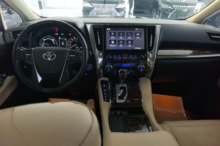 Used Toyota Alphard 2021 Dual-Engine 2.5L Luxury Edition Center Console