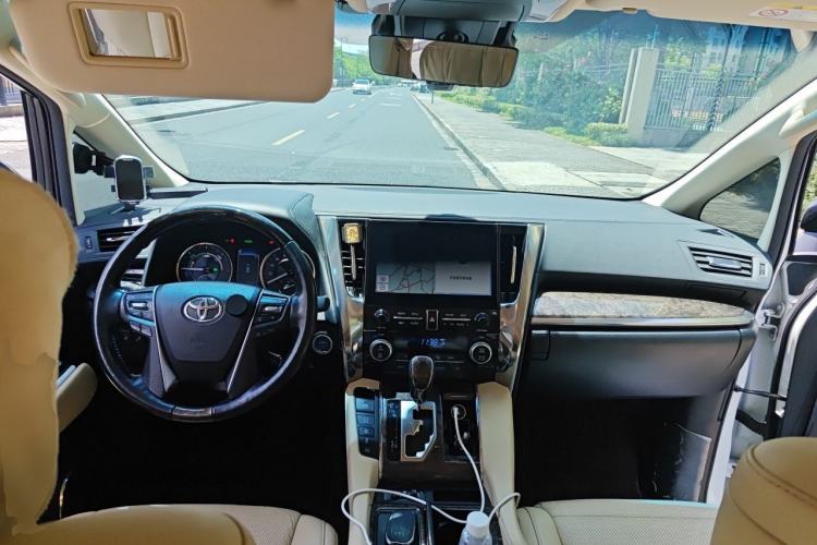 Used Toyota Alphard 2021 Dual-Engine 2.5L Prestige Edition Center Console
