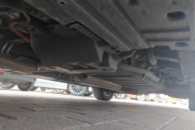 Used Toyota Alphard 2021 Dual-Engine 2.5L Luxury Edition Chassis Front Left