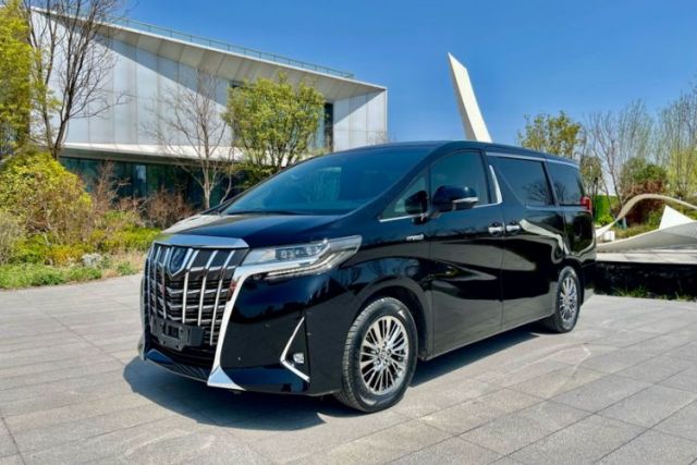 Used Toyota Alphard 2021 Dual-Engine 2.5L Prestige Edition