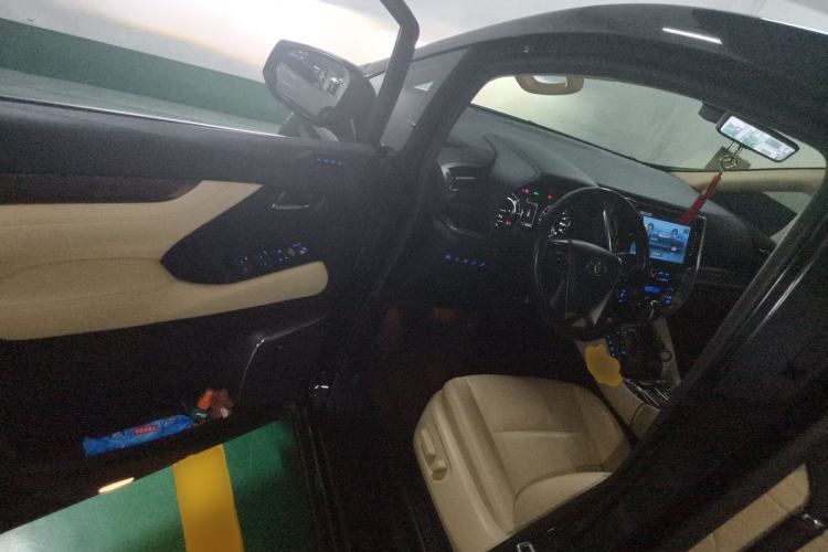 Used Toyota Alphard 2021 Dual-Engine 2.5L Prestige Edition Driver Seat