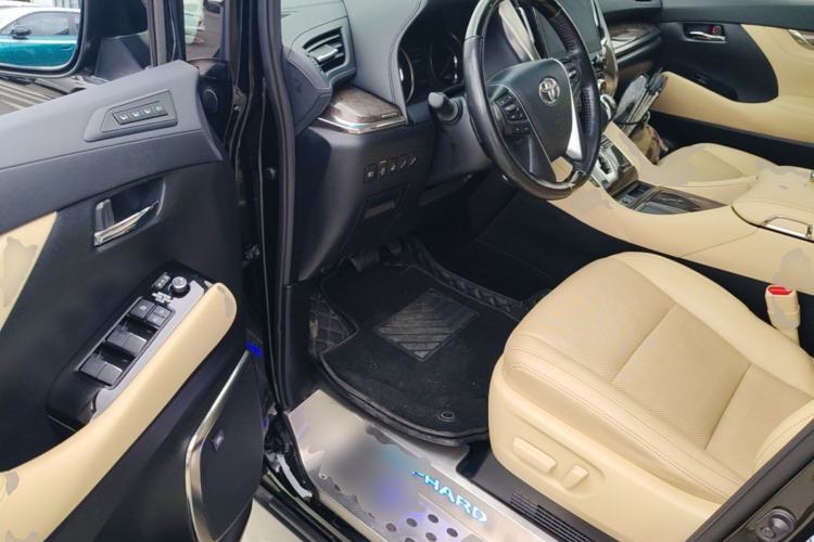 Used Toyota Alphard 2021 Dual-Engine 2.5L Prestige Edition Driver Seat