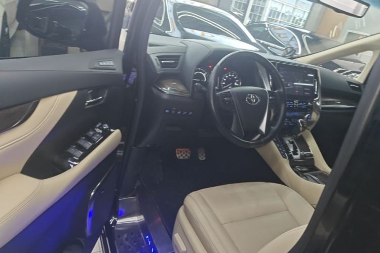 Used Toyota Alphard 2021 Dual-Engine 2.5L Prestige Edition Driver Seat