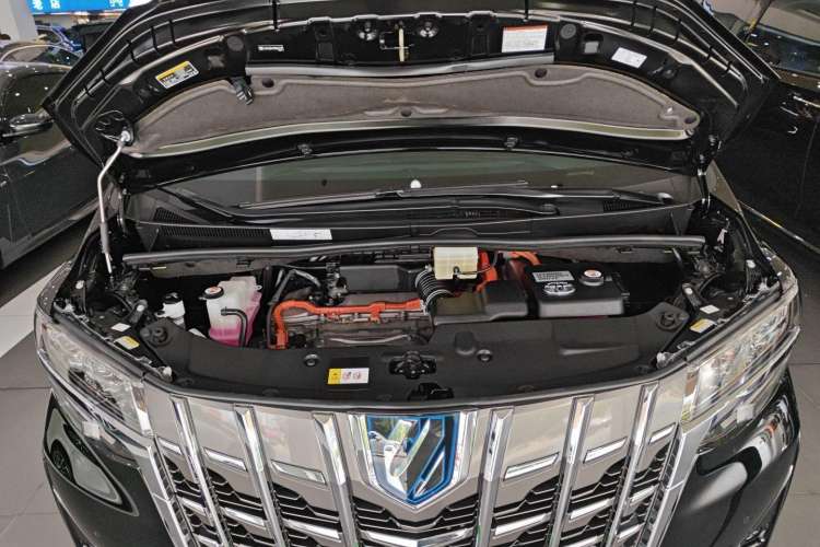Used Toyota Alphard 2021 Dual-Engine 2.5L Luxury Edition Engine Bay