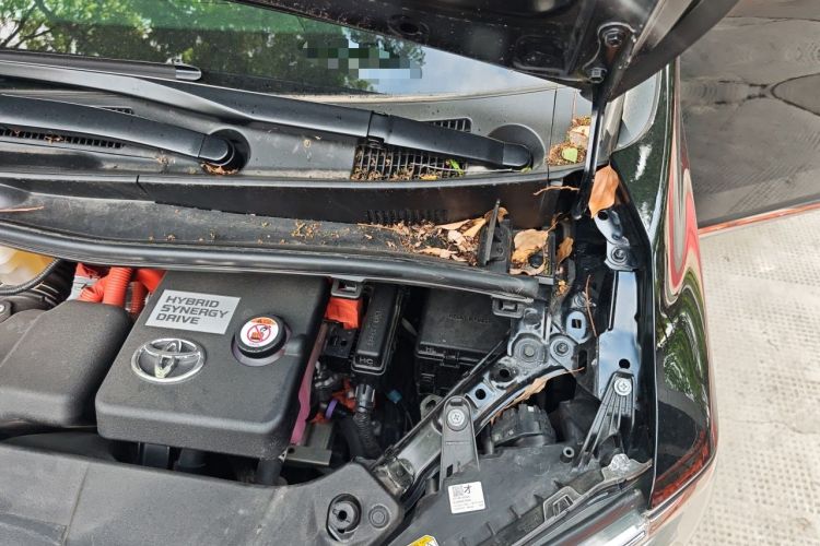 Used Toyota Alphard 2021 Dual-Motor 2.5L Premium Edition Engine Bay Left