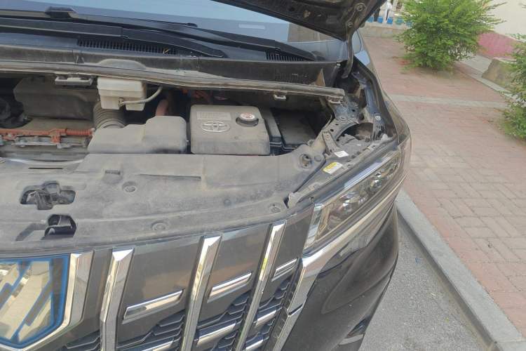 Used Toyota Alphard 2021 Dual-Engine 2.5L Prestige Edition Engine Bay Left