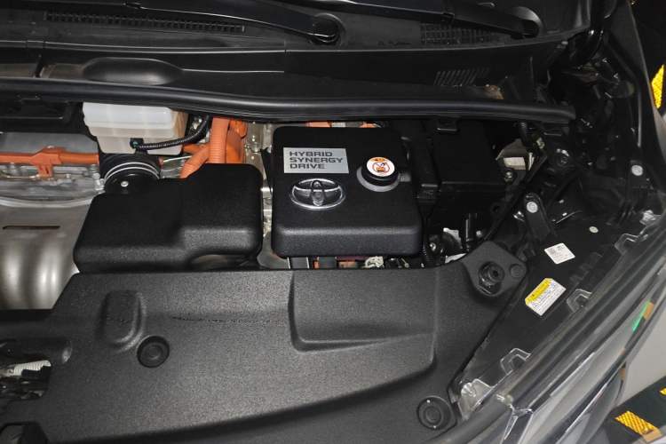 Used Toyota Alphard 2021 Dual-Engine 2.5L Prestige Edition Engine Bay Left