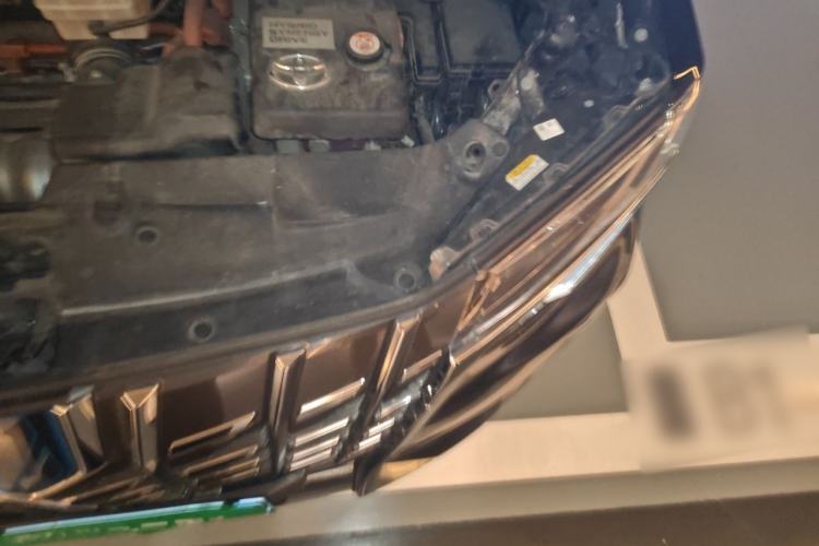 Used Toyota Alphard 2021 Dual-Engine 2.5L Prestige Edition Engine Bay Left