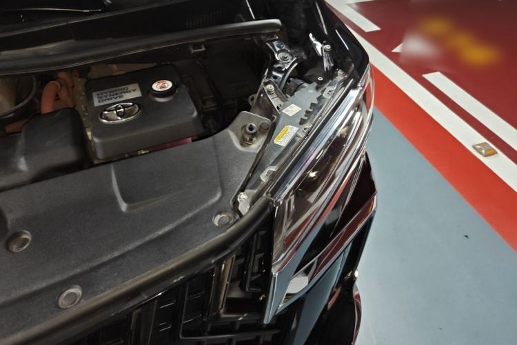Used Toyota Alphard 2021 Dual-Engine 2.5L Luxury Edition Engine Bay Left