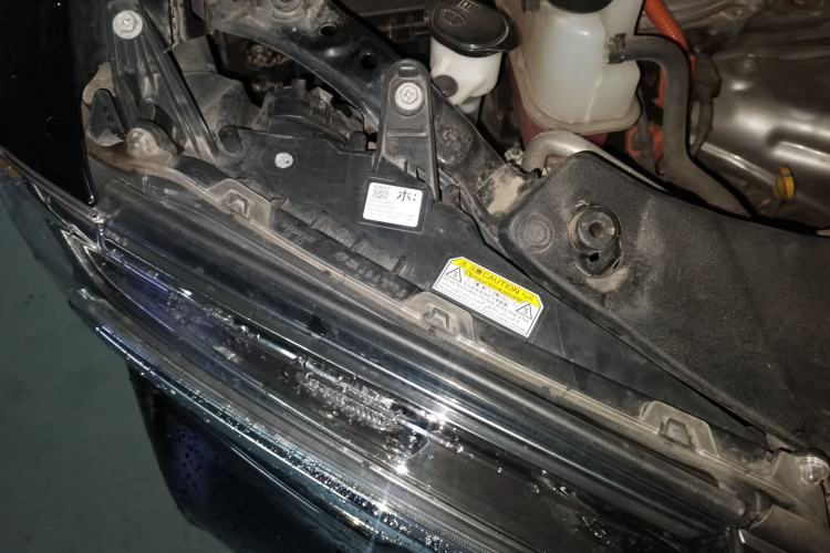 Used Toyota Alphard 2021 Dual-Engine 2.5L Prestige Edition Engine Bay Right