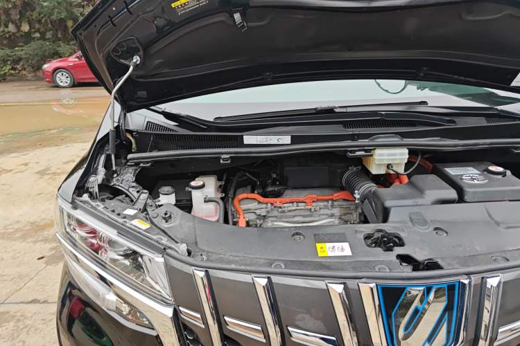 Used Toyota Alphard 2021 Dual-Engine 2.5L Prestige Edition Engine Bay Right