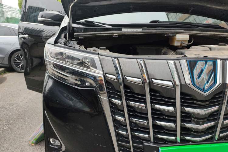 Used Toyota Alphard 2021 Dual-Engine 2.5L Prestige Edition Engine Bay Right