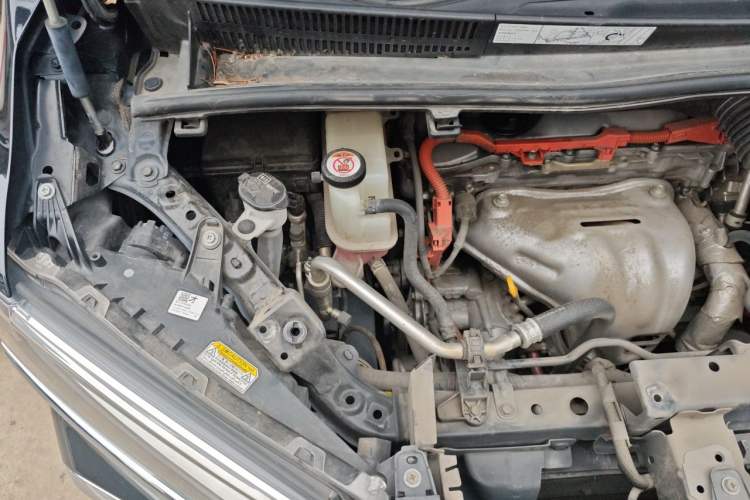 Used Toyota Alphard 2021 Dual-Motor 2.5L Premium Edition Engine Bay Right