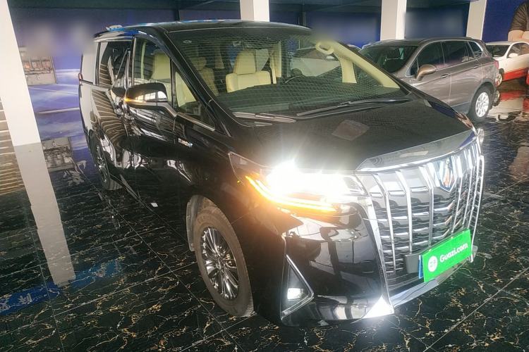 Used Toyota Alphard 2021 Dual-Engine 2.5L Luxury Edition Exterior 2