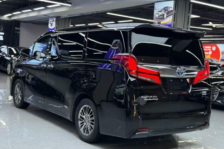 Used Toyota Alphard 2021 Dual-Engine 2.5L Prestige Edition Exterior 3