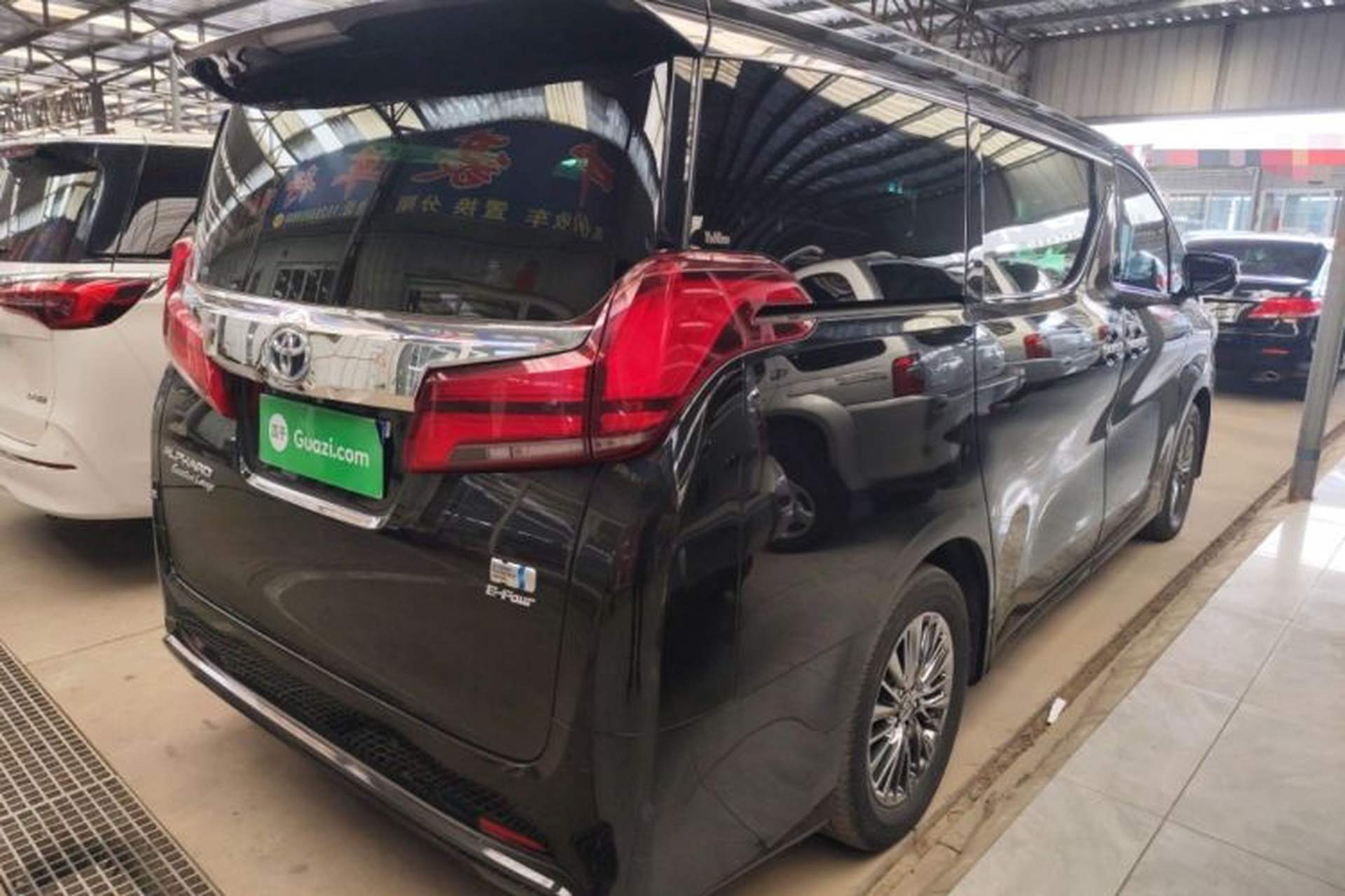 Used Toyota Alphard 2021 Dual-Engine 2.5L Prestige Edition Exterior 5