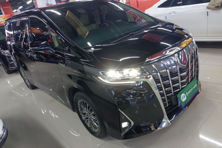 Used Toyota Alphard 2021 Dual-Engine 2.5L Luxury Edition Front Right 45 Deg