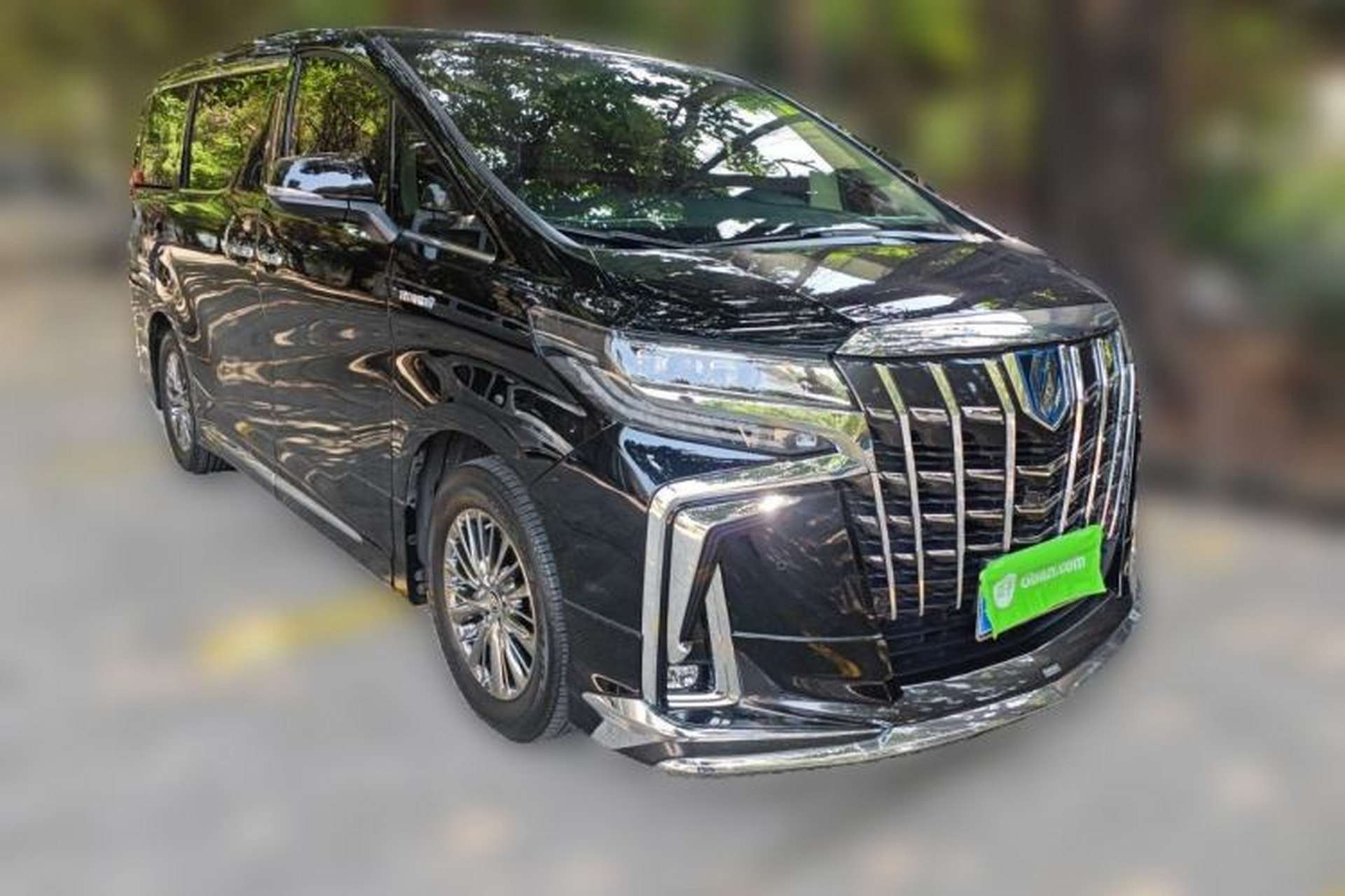 Used Toyota Alphard 2021 Dual-Motor 2.5L Premium Edition Front Right 45 Deg