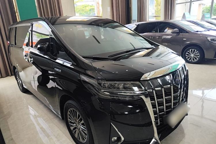 Used Toyota Alphard 2021 Dual-Engine 2.5L Luxury Edition Front Right 45 Deg