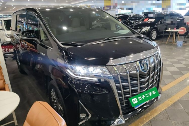 Used Toyota Alphard 2021 Dual-Engine 2.5L Luxury Edition Front Right 45 Deg