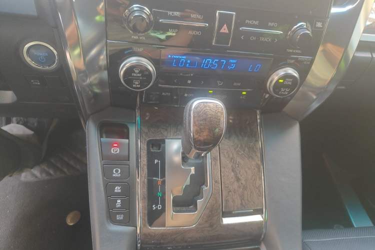 Used Toyota Alphard 2021 Dual-Engine 2.5L Prestige Edition Gear Lever