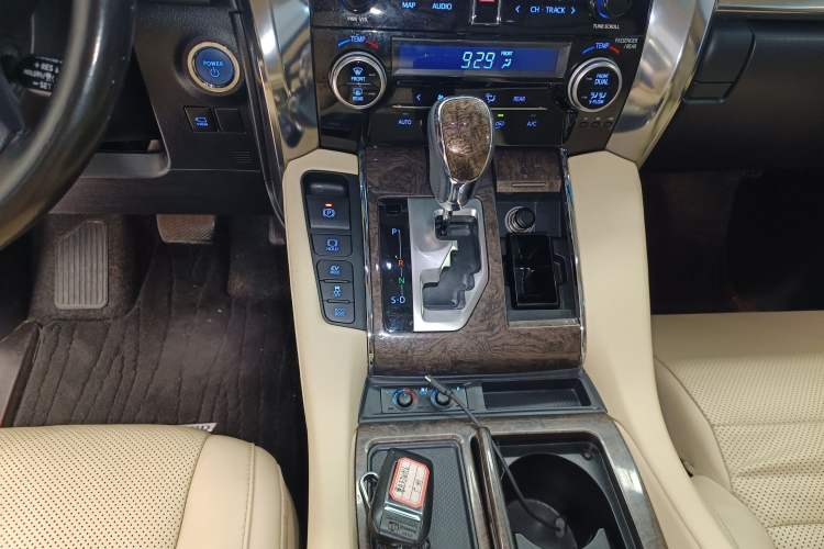 Used Toyota Alphard 2021 Dual-Engine 2.5L Prestige Edition Gear Lever