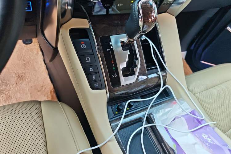 Used Toyota Alphard 2021 Dual-Engine 2.5L Prestige Edition Gear Lever