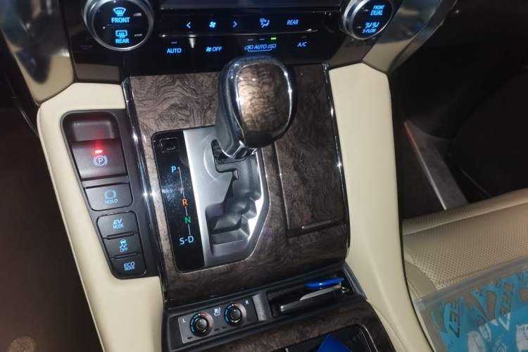 Used Toyota Alphard 2021 Dual-Engine 2.5L Prestige Edition Gear Lever