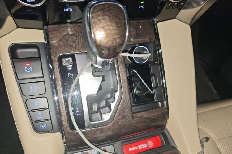 Used Toyota Alphard 2021 Dual-Engine 2.5L Prestige Edition Gear Lever