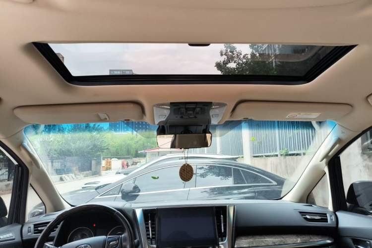 Used Toyota Alphard 2021 Dual-Engine 2.5L Luxury Edition Headliner