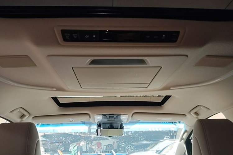 Used Toyota Alphard 2021 Dual-Engine 2.5L Luxury Edition Headliner