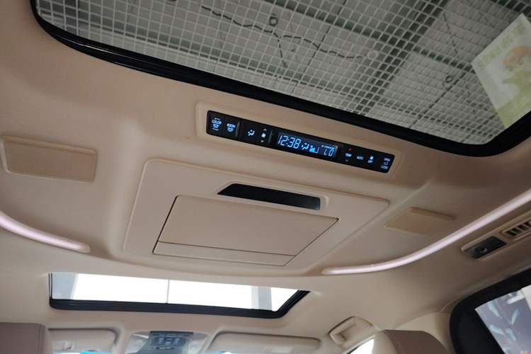Used Toyota Alphard 2021 Dual-Engine 2.5L Luxury Edition Headliner