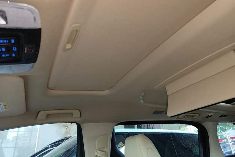 Used Toyota Alphard 2021 Dual-Engine 2.5L Luxury Edition Headliner