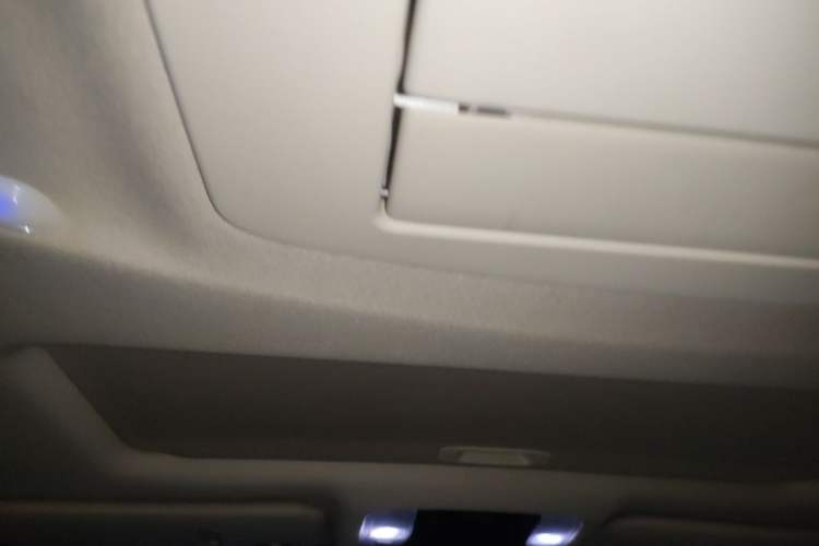 Used Toyota Alphard 2021 Dual-Engine 2.5L Luxury Edition Headliner