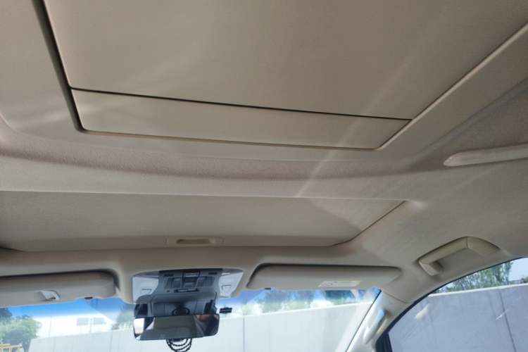Used Toyota Alphard 2021 Dual-Engine 2.5L Luxury Edition Headliner