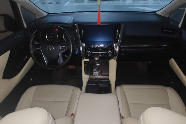 Used Toyota Alphard 2021 Dual-Engine 2.5L Prestige Edition Interior 2