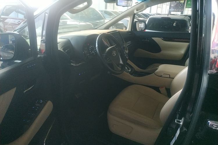 Used Toyota Alphard 2021 Dual-Engine 2.5L Luxury Edition Interior 3