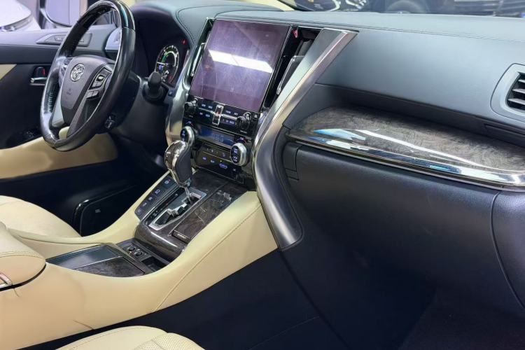 Used Toyota Alphard 2021 Dual-Engine 2.5L Prestige Edition Interior 3