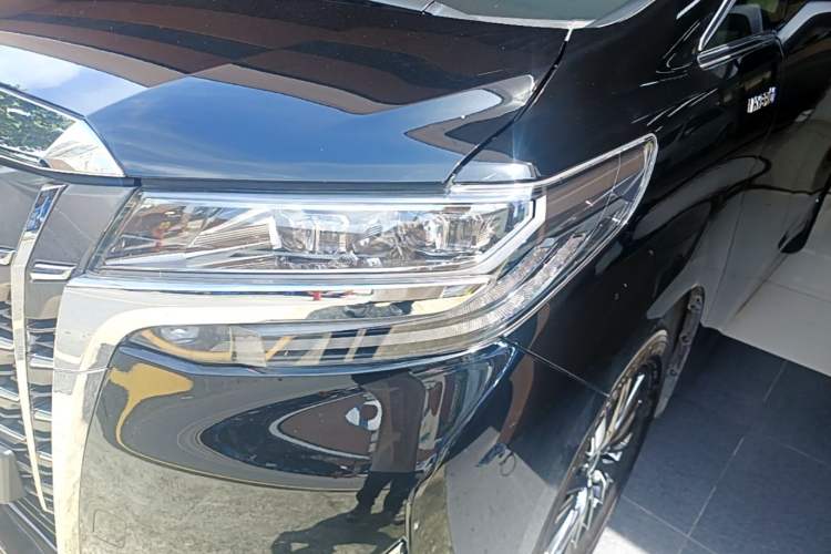 Used Toyota Alphard 2021 Dual-Engine 2.5L Luxury Edition Left Front Headlight