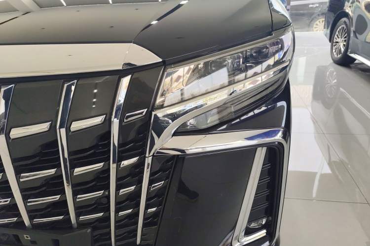 Used Toyota Alphard 2021 Dual-Motor 2.5L Premium Edition Left Front Headlight