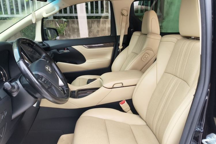 Used Toyota Alphard 2021 Dual-Engine 2.5L Luxury Edition Left Front Seat