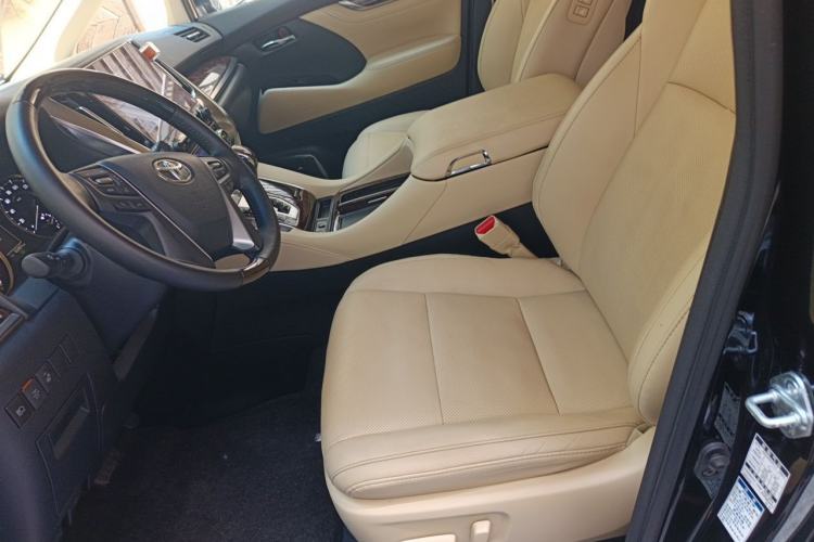 Used Toyota Alphard 2021 Dual-Engine 2.5L Luxury Edition Left Front Seat
