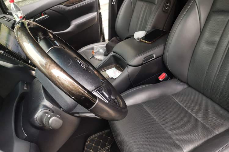 Used Toyota Alphard 2021 Dual-Motor 2.5L Premium Edition Left Front Seat