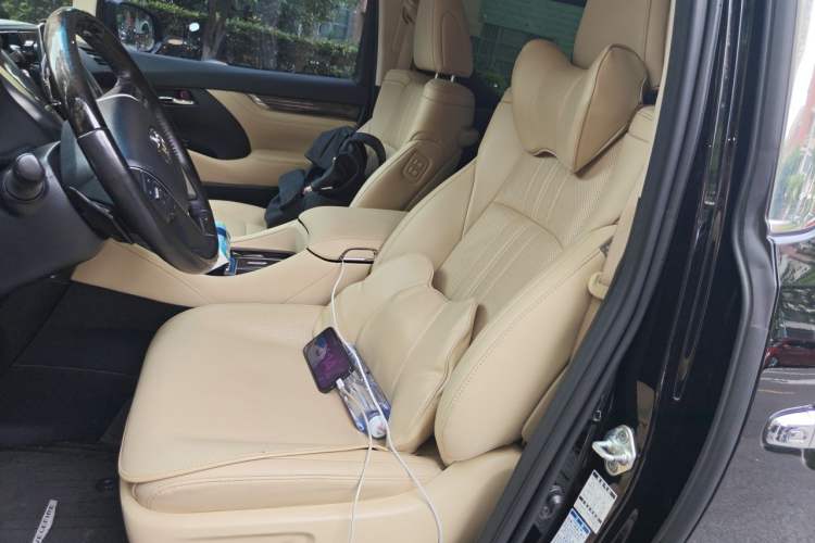 Used Toyota Alphard 2021 Dual-Engine 2.5L Prestige Edition Left Front Seat