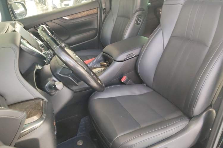 Used Toyota Alphard 2021 Dual-Engine 2.5L Prestige Edition Left Front Seat