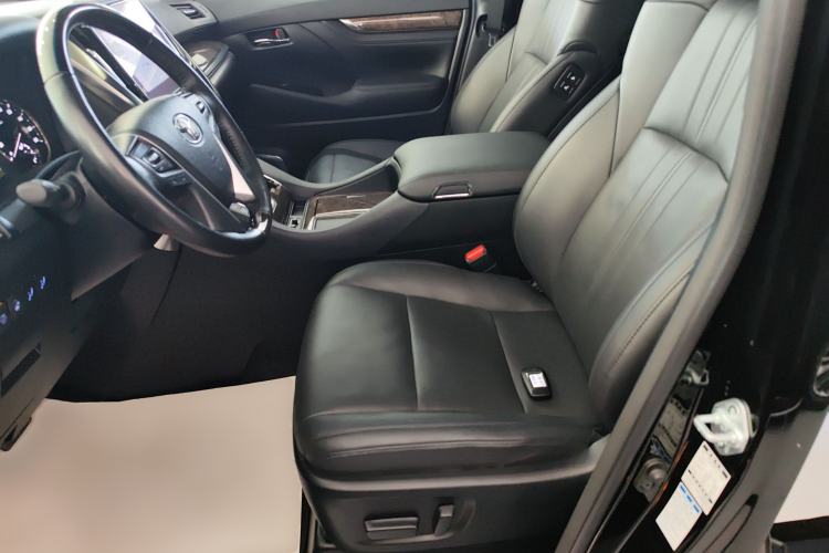 Used Toyota Alphard 2021 Dual-Motor 2.5L Premium Edition Left Front Seat